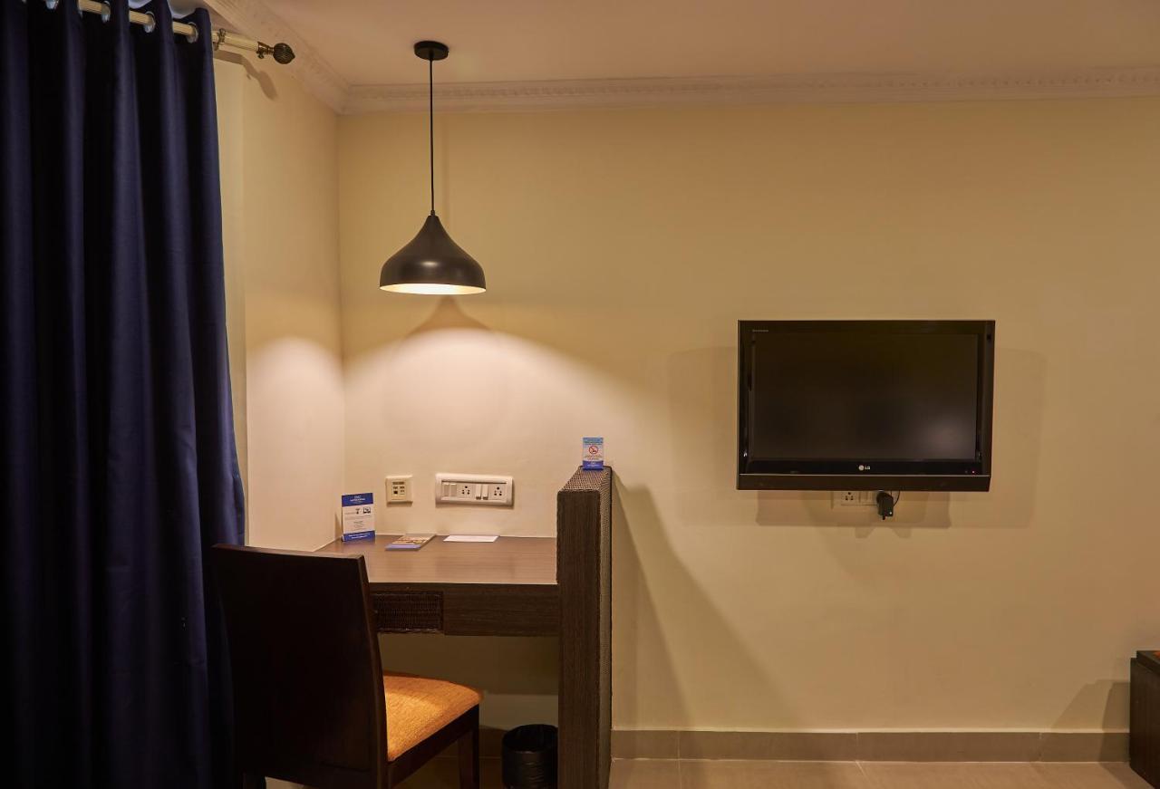 Tulip Inn Koramangala バンガロール エクステリア 写真