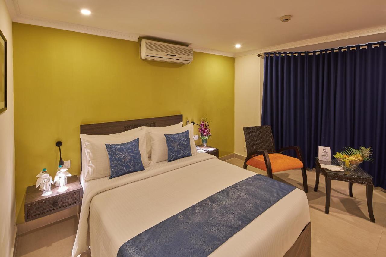 Tulip Inn Koramangala バンガロール エクステリア 写真
