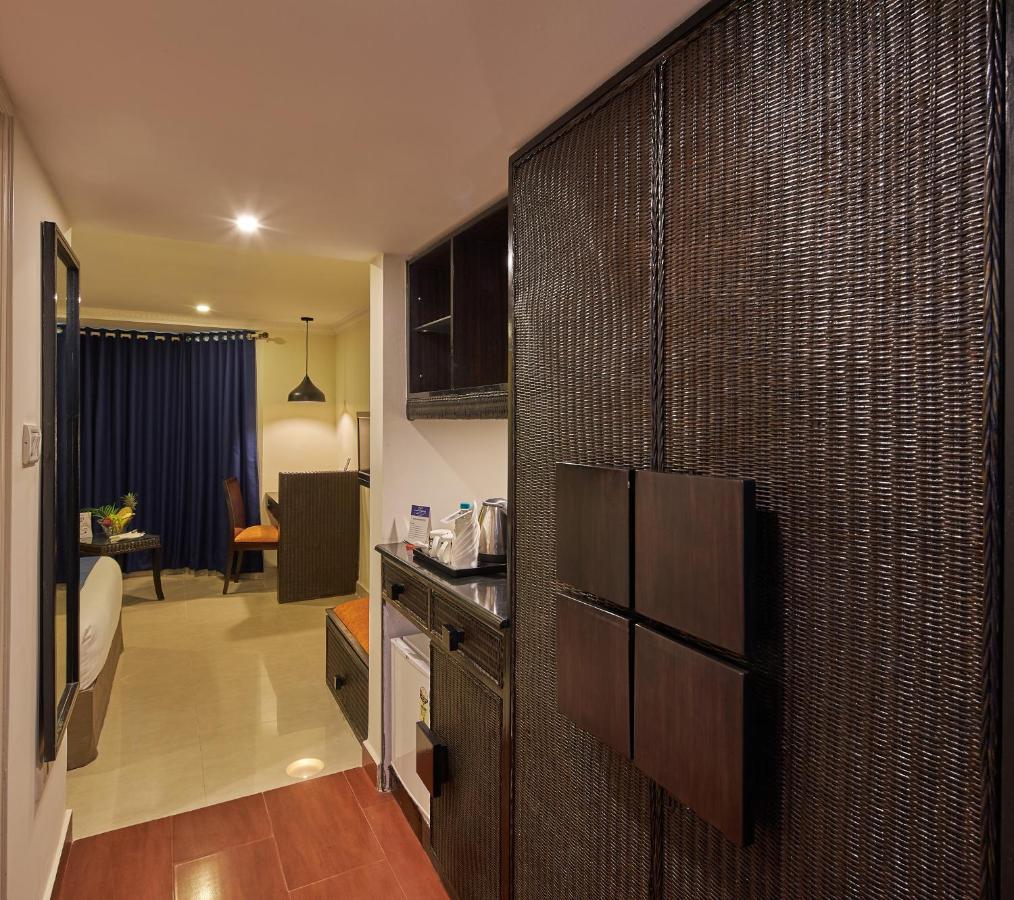 Tulip Inn Koramangala バンガロール エクステリア 写真