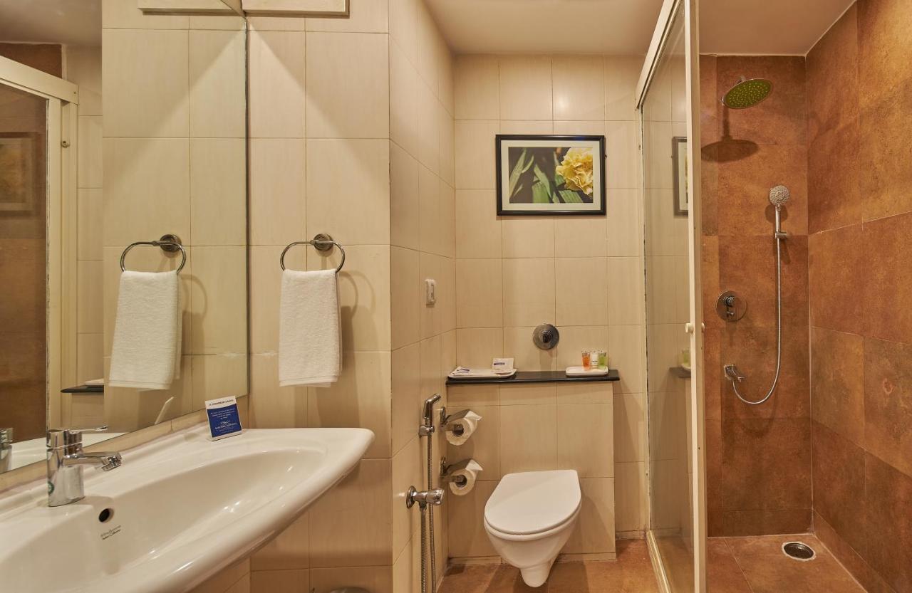 Tulip Inn Koramangala バンガロール エクステリア 写真