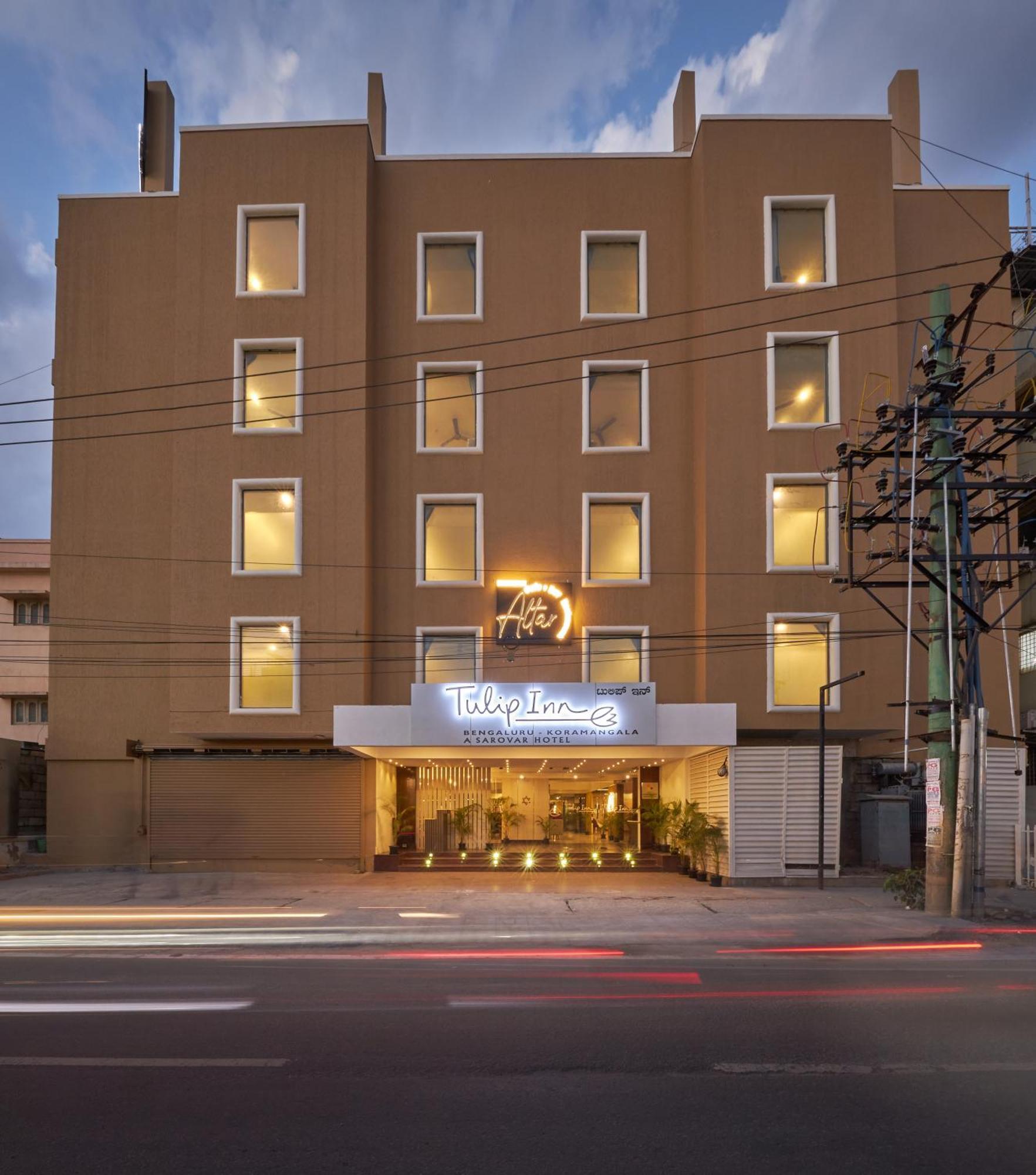 Tulip Inn Koramangala バンガロール エクステリア 写真