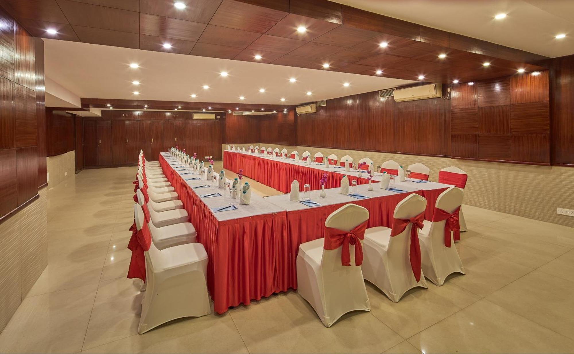 Tulip Inn Koramangala バンガロール エクステリア 写真